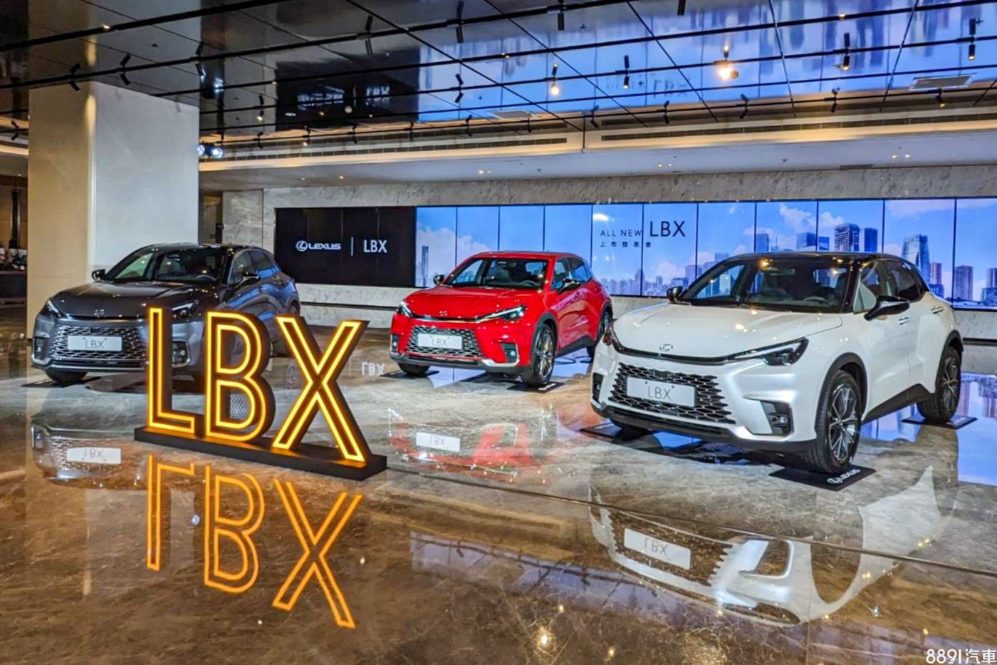 Lexus LBX五车型正式上市 入手130万有找！
