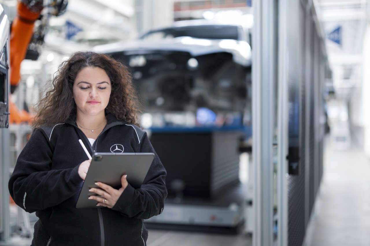 德系 AI 反击战！？Mercedes-Benz 加盟 IPAI 创新园区